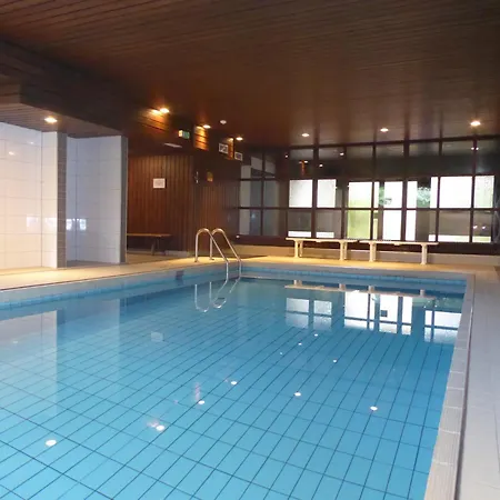 Family Star 6 Pers Wifi Pool Near Lift Apartman *