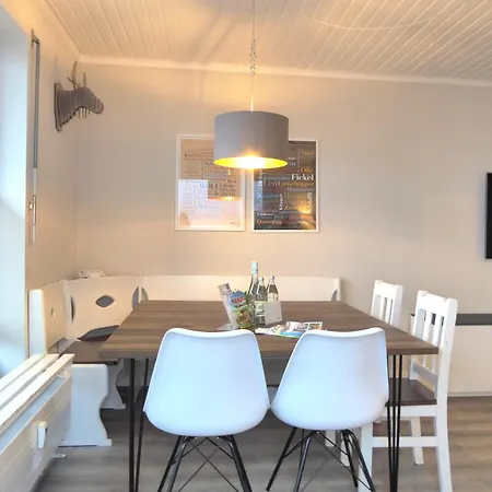 Family Star Winterberg Ferienwohnung 6 Pers Wifi Pool Near Bikepark Apartment *