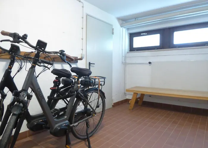 Family Star 6 Pers Wifi Pool Near Lift アパート *